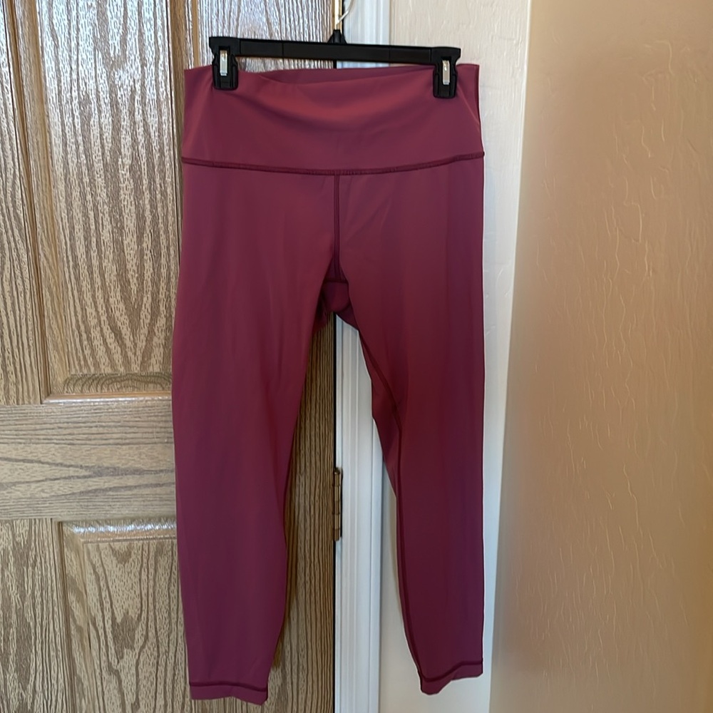 Lululemon Athletica Pink Performance Leggings - Picture 2 of 3